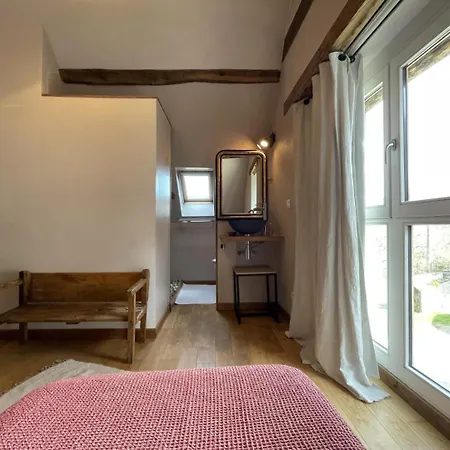 度假居 Uthurraltia *