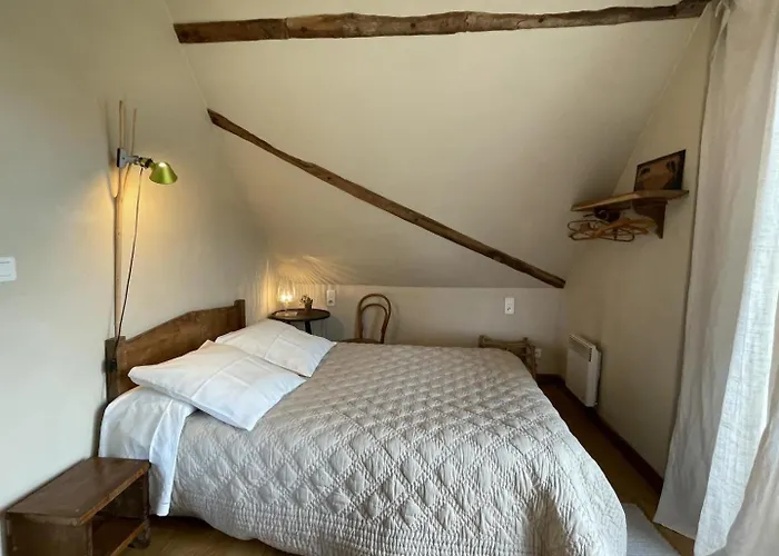 Uthurraltia بيت للعطل لاراو